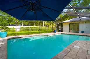 15908 Hampton Village Dr, Tampa, FL 33618 - Photo 36