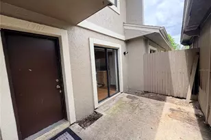 7907 Tangerine Dr, Tampa, FL 33637 - Photo 12