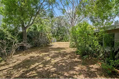 4635 W Bay Villa Avenue, Tampa, FL 33611 - Photo 8