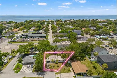 4635 W Bay Villa Avenue, Tampa, FL 33611 - Photo 1