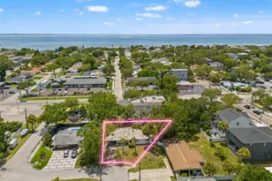 4635 W Bay Villa Ave, Tampa, FL 33611 - Photo 1