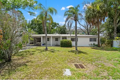 4635 W Bay Villa Avenue, Tampa, FL 33611 - Photo 2