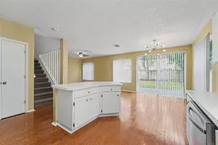 16824 Stanza Ct, Tampa, FL 33624 - Photo 10