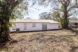 3432 Danny Bryan Blvd, Tampa, FL 33619 - Photo 10