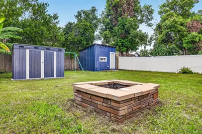 14352 Lawrence Street, Dade City, FL 33523 - Photo 28