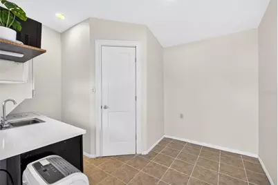 14352 Lawrence Street, Dade City, FL 33523 - Photo 32