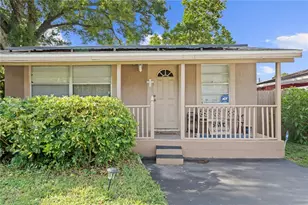 2615 W Comanche Ave, Tampa, FL 33614 - Photo 2