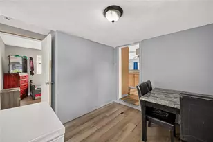 804 E Flora St, Tampa, FL 33604 - Photo 8