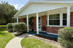 11215 Russell Dr, Seffner, FL 33584 - Photo 1