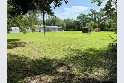 11215 Russell Drive, Seffner, FL 33584 - Photo 12