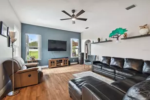 16920 Falconridge Rd, Lithia, FL 33547 - Photo 12