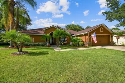 16920 Falconridge Road, Lithia, FL 33547 - Photo 2