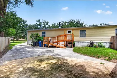 12641 Idlewood Drive, Thonotosassa, FL 33592 - Photo 4
