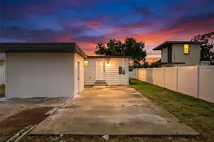 3923 W Flora St, Tampa, FL 33614 - Photo 36