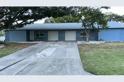 5708 27 Th Avenue S, Gulfport, FL 33707 - Photo 1