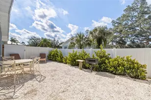 5708 27 Th Ave S, Gulfport, FL 33707 - Photo 26