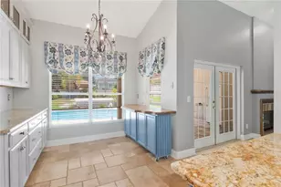 2608 Berryvine Pl, Valrico, FL 33596 - Photo 10