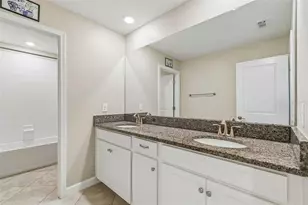 25057 Lambrusco Loop, Lutz, FL 33559 - Photo 36