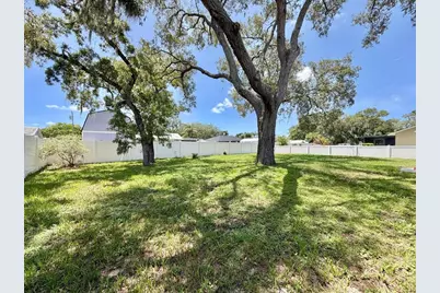3264 Deltona Boulevard, Spring Hill, FL 34606 - Photo 20