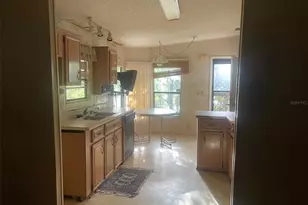 1829 Sparkle Ln, Holiday, FL 34690 - Photo 6