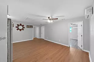 1514 E North Bay St, Tampa, FL 33610 - Photo 16