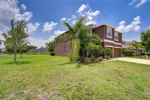 2451 Dakota Rock Dr, Ruskin, FL 33570 - Photo 8