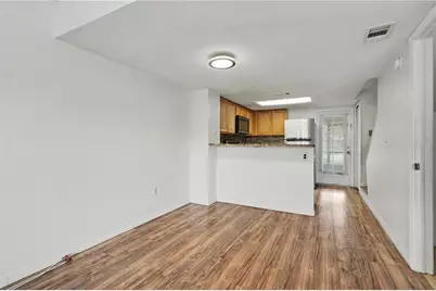 6721 121st Avenue #D, Largo, FL 33773 - Photo 12