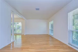 3110 Belmore Rd, Tampa, FL 33618 - Photo 6