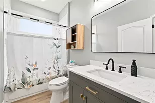 20105 Outpost Point Dr, Tampa, FL 33647 - Photo 18