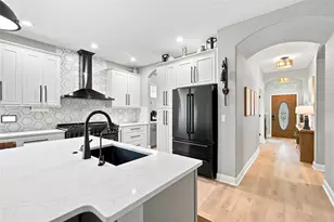 20105 Outpost Point Dr, Tampa, FL 33647 - Photo 38