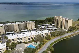 2617 Cove Cay Dr, Clearwater, FL 33760 - Photo 34