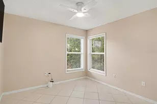 5325 Gardens Dr, Sarasota, FL 34243 - Photo 24