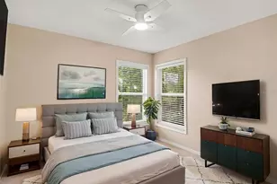 5325 Gardens Dr, Sarasota, FL 34243 - Photo 22