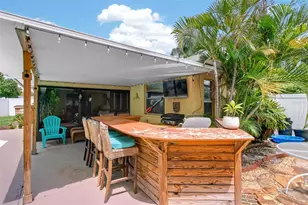 2221 Colonial Dr, Dunedin, FL 34698 - Photo 30