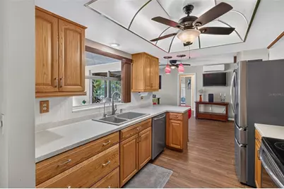 2221 Colonial Drive, Dunedin, FL 34698 - Photo 12