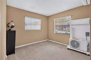 2221 Colonial Dr, Dunedin, FL 34698 - Photo 18