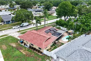 2221 Colonial Dr, Dunedin, FL 34698 - Photo 42