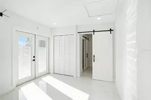 1778 New Hampshire Ave NE, Saint Petersburg, FL 33703 - Photo 20