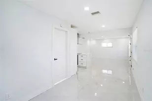 1778 New Hampshire Ave NE, Saint Petersburg, FL 33703 - Photo 14