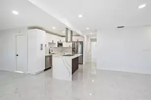 1778 New Hampshire Ave NE, Saint Petersburg, FL 33703 - Photo 12