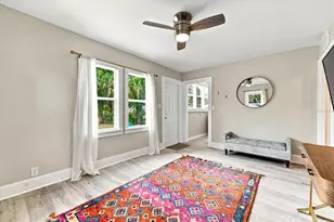 1161 Newton Ave S, Saint Petersburg, FL 33705 - Photo 14