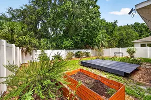 7906 Camden Woods Dr, Tampa, FL 33619 - Photo 74