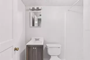 128 W North St, Tampa, FL 33604 - Photo 26