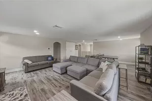 14633 Red Castle Ave, Lithia, FL 33547 - Photo 38