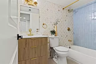 4610 W Ballast Point Blvd, Tampa, FL 33611 - Photo 40