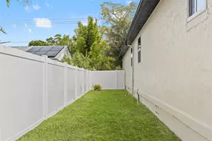 4610 W Ballast Point Blvd, Tampa, FL 33611 - Photo 50