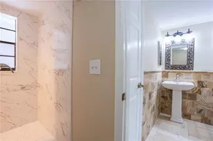 2497 Heron Terrace, Clearwater, FL 33762 - Photo 10