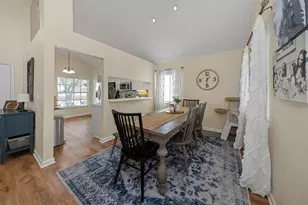 3130 Bentley Dr, Palm Harbor, FL 34684 - Photo 8