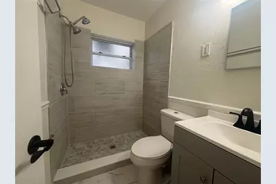 1138 51st Avenue N, Saint Petersburg, FL 33703 - Photo 10