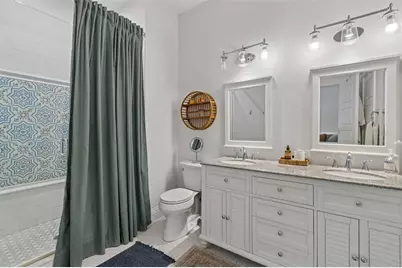 212 W Hilda Street, Tampa, FL 33603 - Photo 8